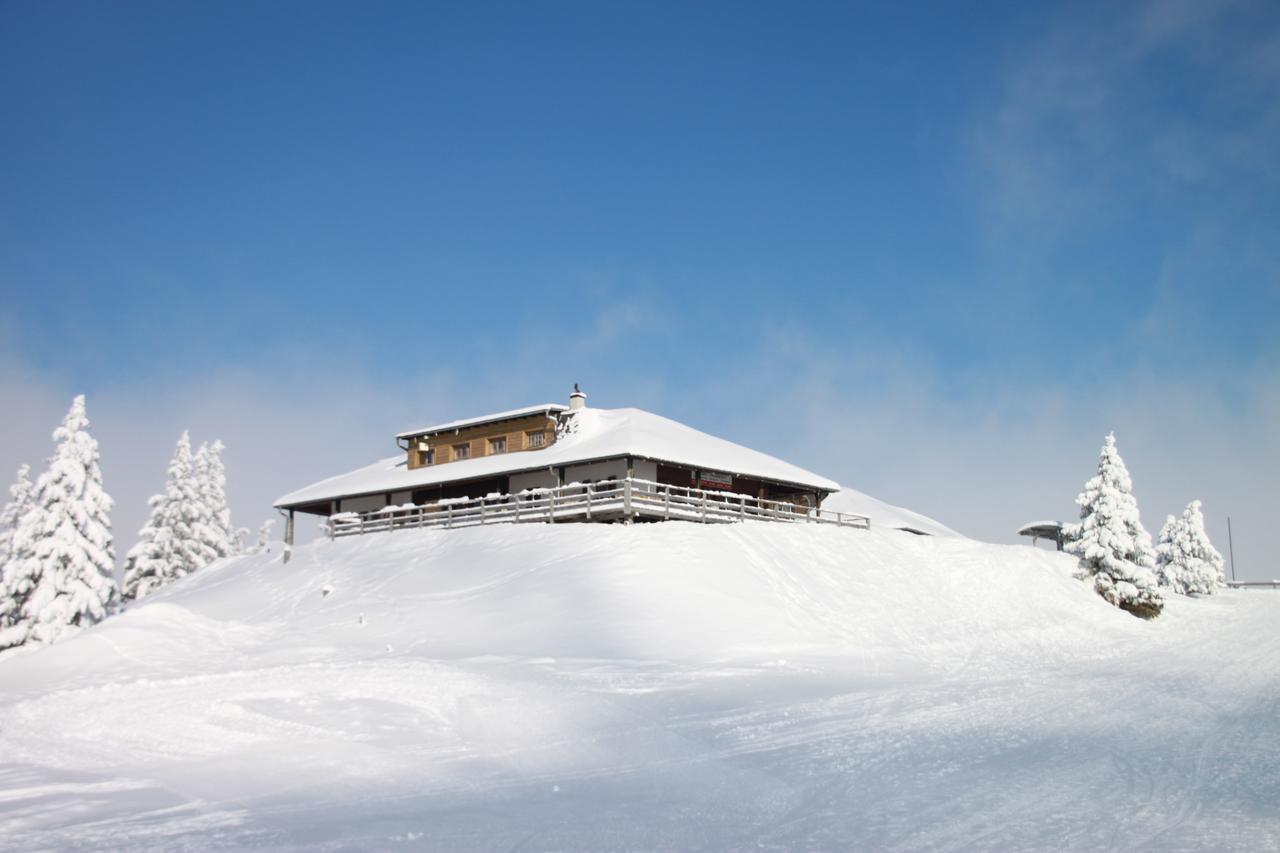 Refuge De Plan-Francey Hotel Moleson Luaran gambar