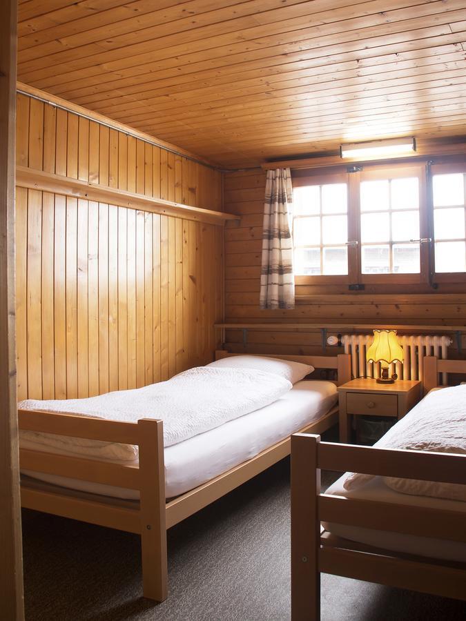 Refuge De Plan-Francey Hotel Moleson Luaran gambar
