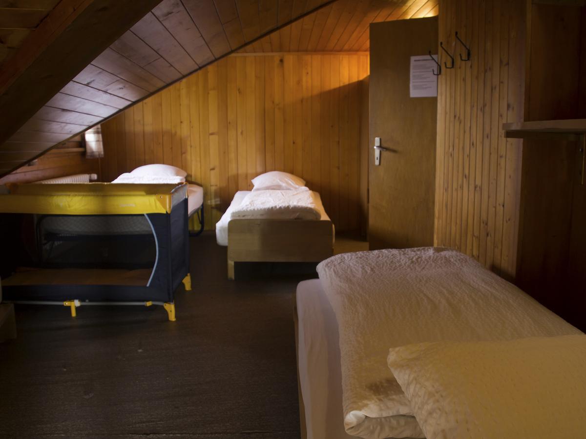 Refuge De Plan-Francey Hotel Moleson Luaran gambar