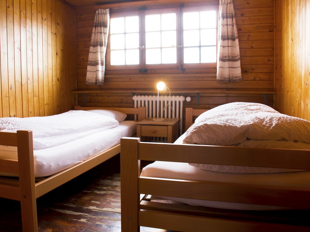 Refuge De Plan-Francey Hotel Moleson Luaran gambar