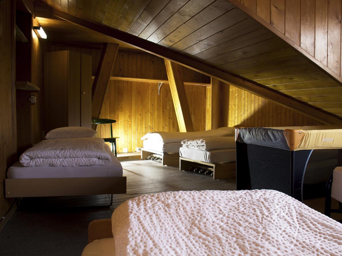 Refuge De Plan-Francey Hotel Moleson Luaran gambar