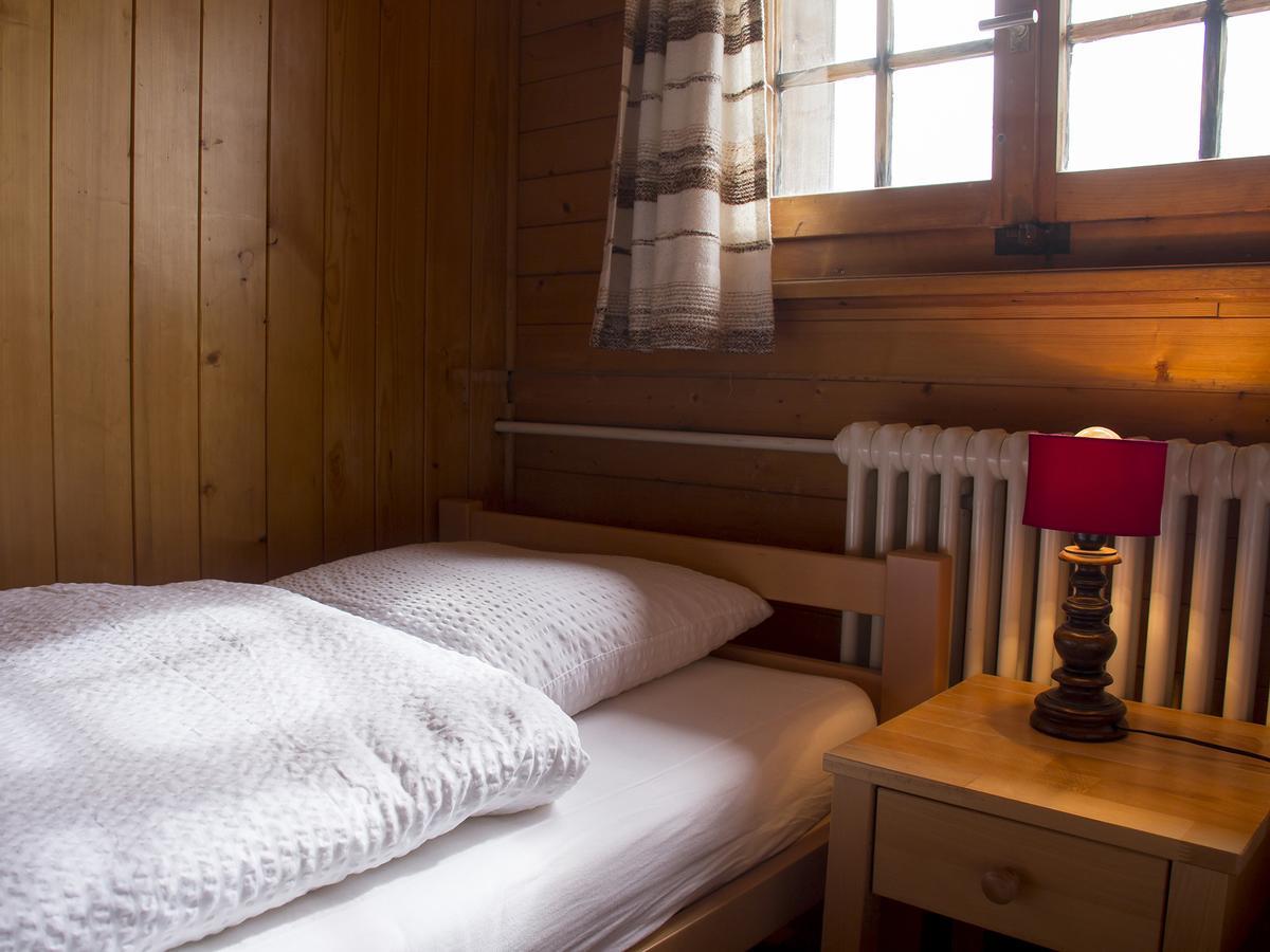 Refuge De Plan-Francey Hotel Moleson Luaran gambar