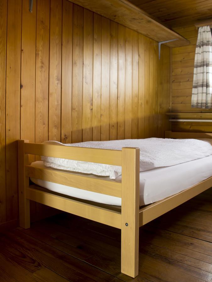 Refuge De Plan-Francey Hotel Moleson Luaran gambar